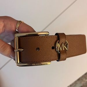 Michael Kors Womens Belt (brown; small/medium)